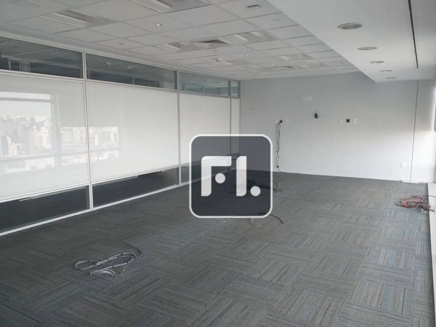 EXCELENTE ANDAR PARA LOCAÇÂO EM EDIFÍCIO DE ALTO PADRÃO NA VILA OLÍMPIA