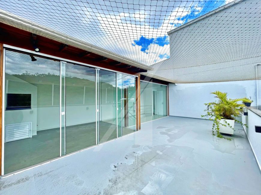 APARTAMENTO DUPLEX COM DOIS DORMITÓRIOS E TERRAÇO, PRÓXIMO À VILA GERMÂNICA - BAIRRO VELHA