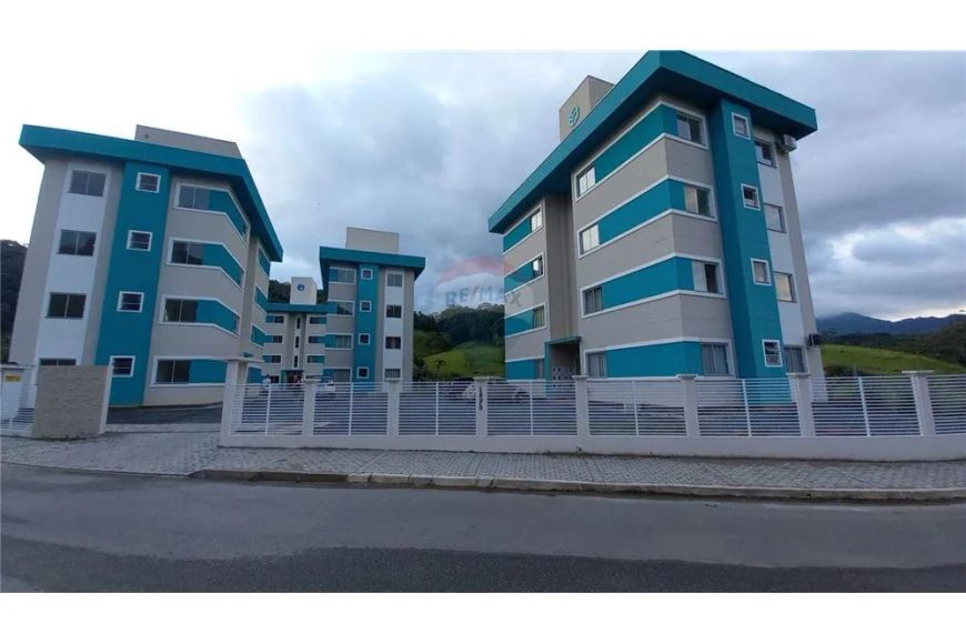 Apartamento novo para locação em Pomerode