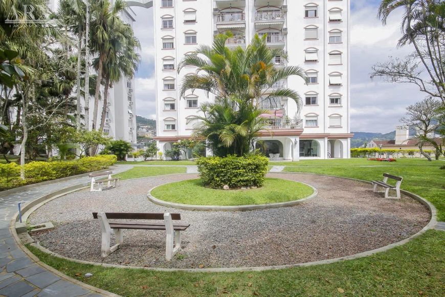 Apartamento com 3 dormitórios, localização privilegiada do bairro Garcia.
