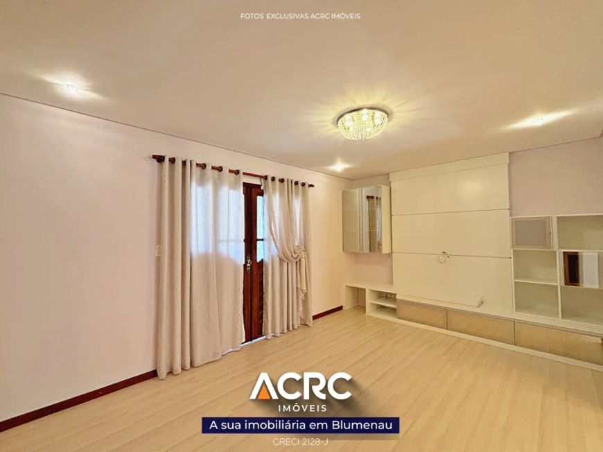 ACRC Imóveis - CA03295 - Casa para Venda no Bairro Escola Agrícola
