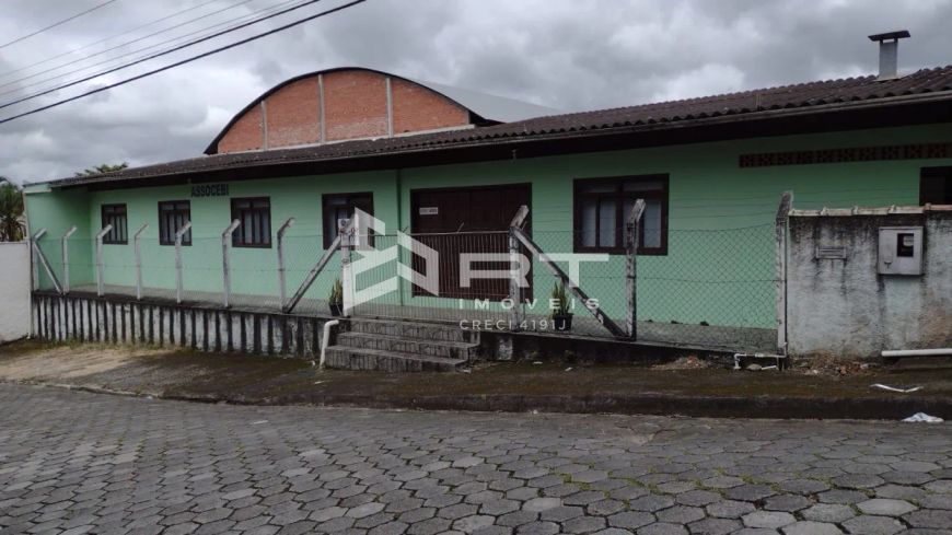 Galpão no bairro Itoupavazinha!