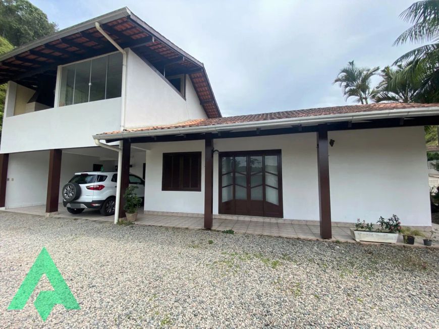 Excelente casa à venda, no Bairro Fortaleza Alta!