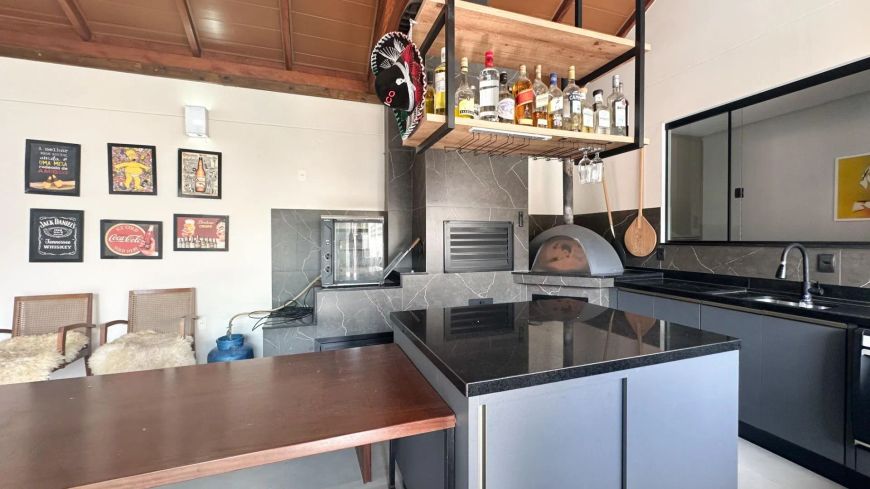 Casa com 3 dormitórios à venda, 298 m² por R$ 1.799.000,00 - Escola Agrícola - Blumenau/SC