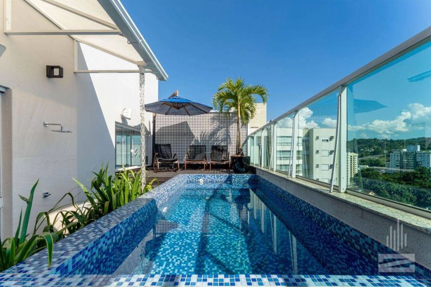 Cobertura com 3 dormitórios à venda, 225 m² por R$ 2.490.000,00 - Victor Konder - Blumenau/SC