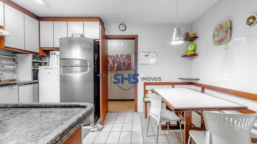Apartamento com 4 dormitórios à venda, 234 m² por R$ 1.200.000,00 - Ponta Aguda - Blumenau/SC