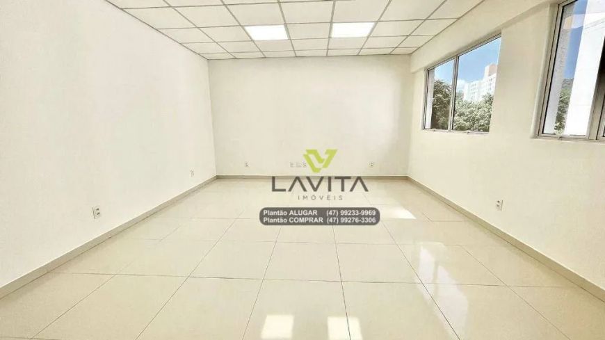 Sala no Bairro Vila Formosa próximo a BMW em Blumenau