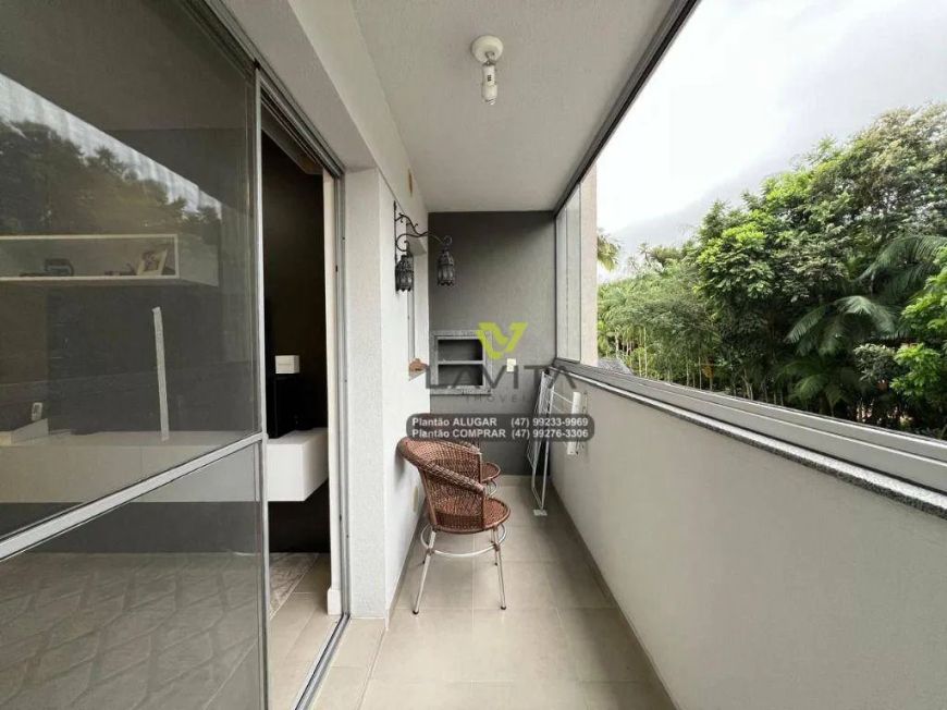 Apartamento MOBILIADO à Venda com 2 Dormitórios Sendo 1 Suíte - Res. Malásia - Bairro Itoupava Norte