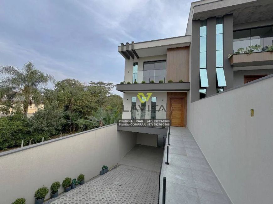 Casa com 3 dormitórios à venda, 146 m² por R$ 885.000 - Fortaleza - Blumenau/SC | La Vita Imóveis