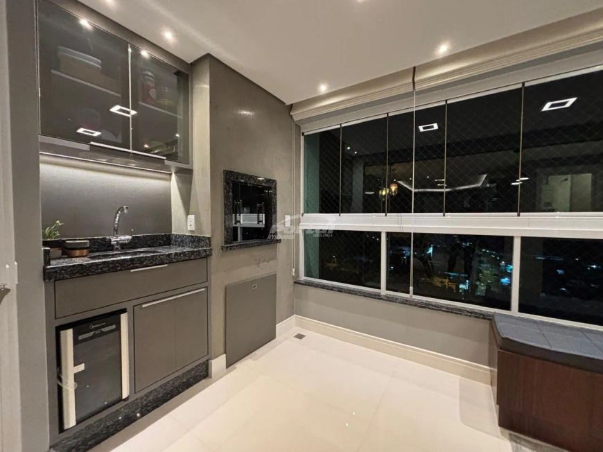 Belissímo apartamento de 3 dormitórios, com mobília no bairro Velha em Blumenau!