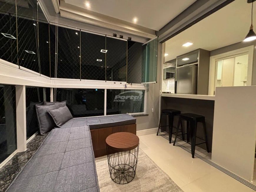 Belissímo apartamento de 3 dormitórios, com mobília no bairro Velha em Blumenau!