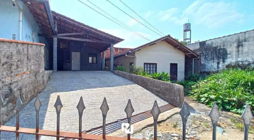 Terreno Comercial com duas Casas | Rua General Osório | Próximo ao Rede Top Supermercado