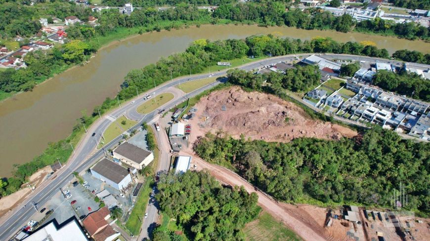 Ponta da Vila - Construtora Master - Lote a Venda com 618m² no bairro Ponta Aguda em Blumenau