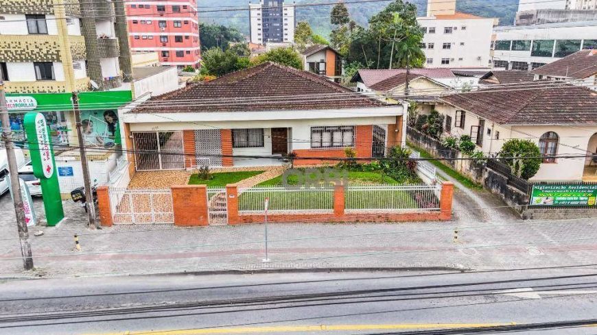 Casa à venda, 324 m² por R$ 2.925.000,00 - Garcia - Blumenau/SC