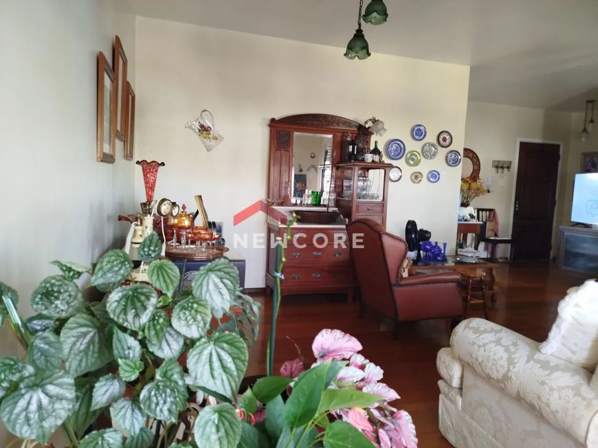Apartamento em Rua Coronel Alberto Rosa - Centro - Pelotas/RS