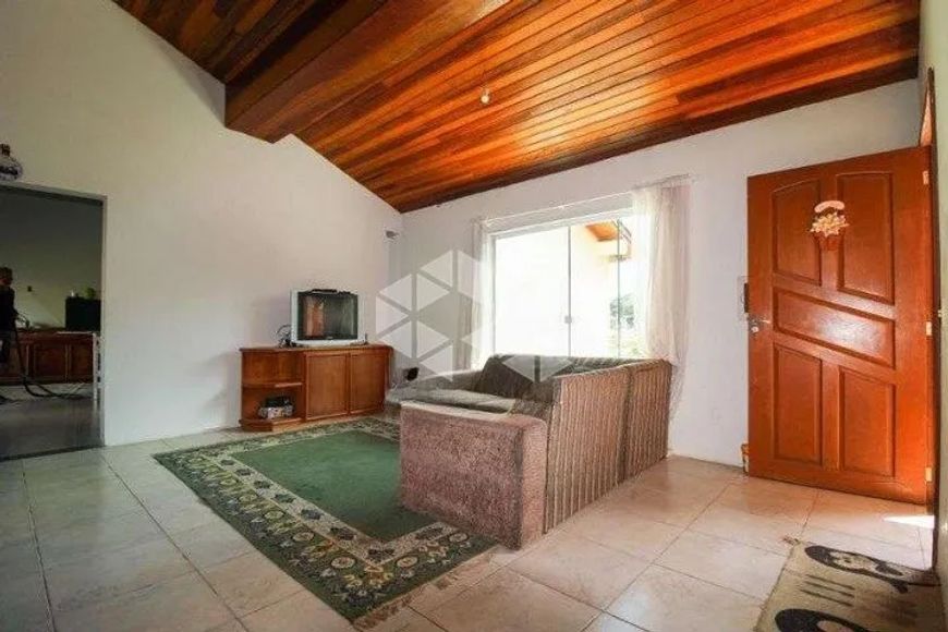 Casa 243m² 03 dormitórios, 02 suítes 02 vagas no Bairro Nossa Senhora das Graças Canoas