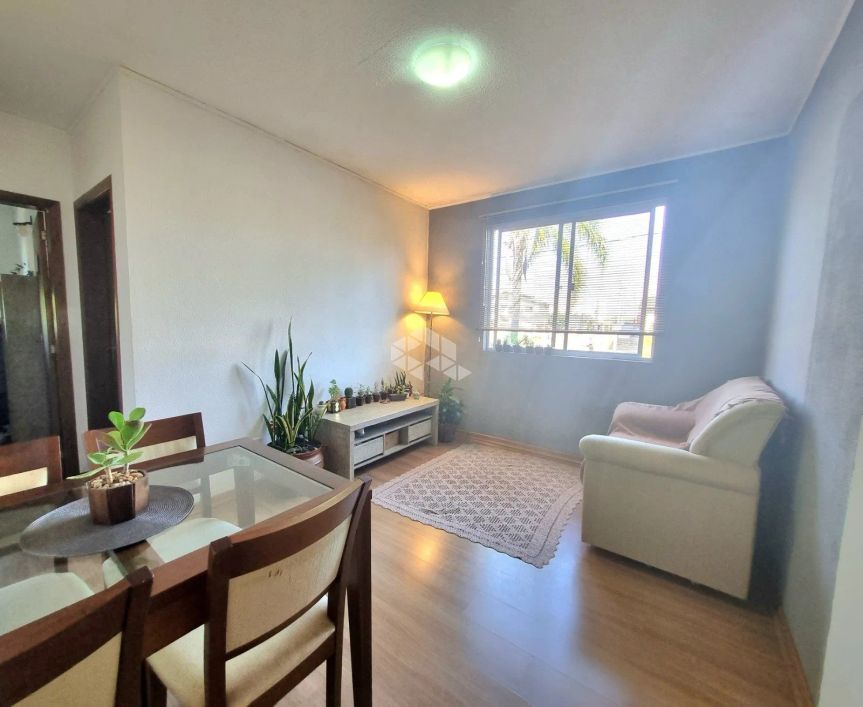 Apartamento 2 dormitórios semi mobiliado Bairro Olaria