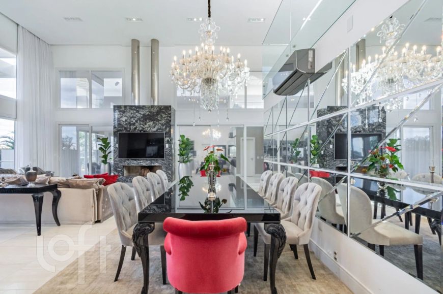 Casa à venda em Marechal Rondon com 524 m², 3 quartos, 3 suítes, 6 vagas