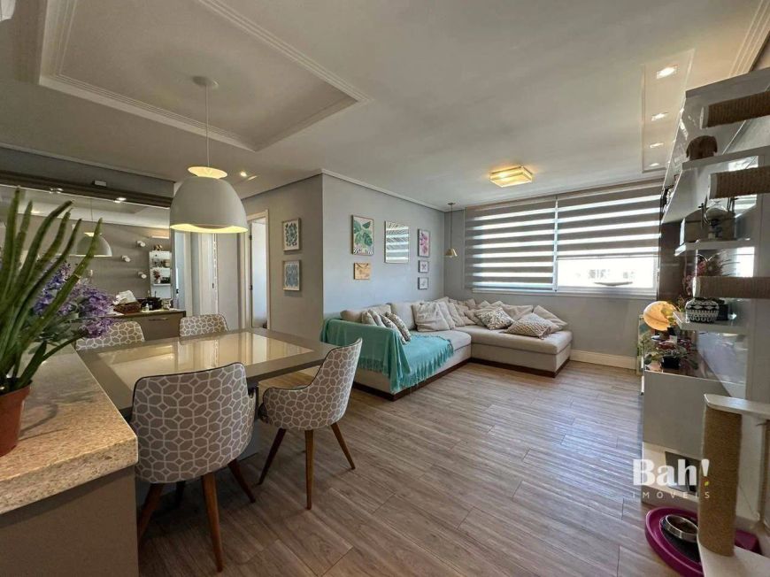 Apartamento com 3 dormitórios à venda, 76 m² por R$ 575.000,00 - Centro - Canoas/RS