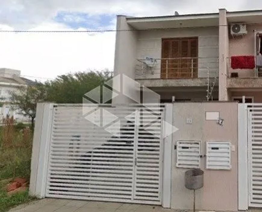 Sobrado de 3 dormitórios no Moinhos