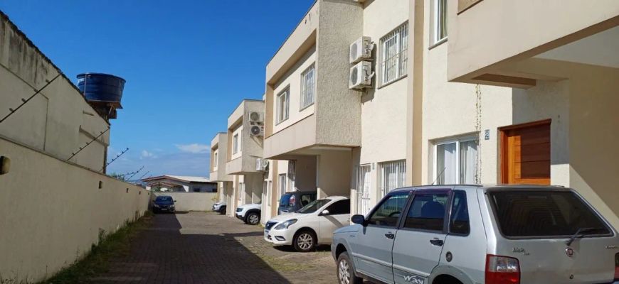 SOBRADO DE 2 DORMITORIOS EM COND. N. S.DAS CANOAS