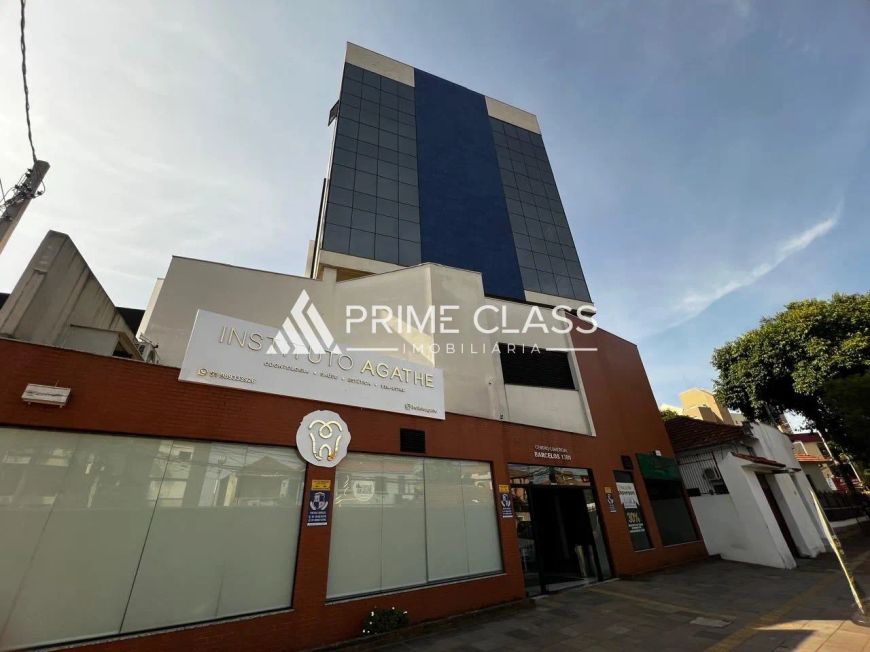 SALA COMERCIAL A VENDA EM PRÉDIO EMPRESARIAL NO CENTRO