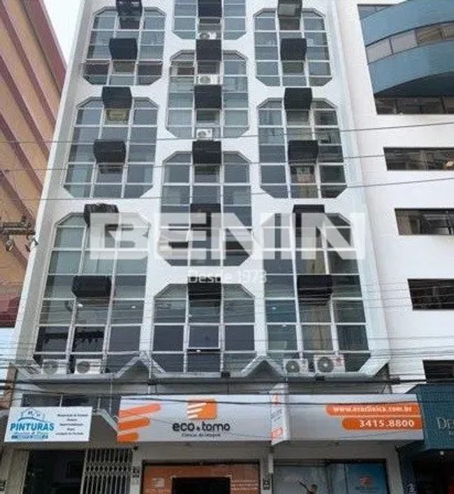 Sala em CENTRO com 36.8 m² . Sala em CENTRO com 36.8 m² .