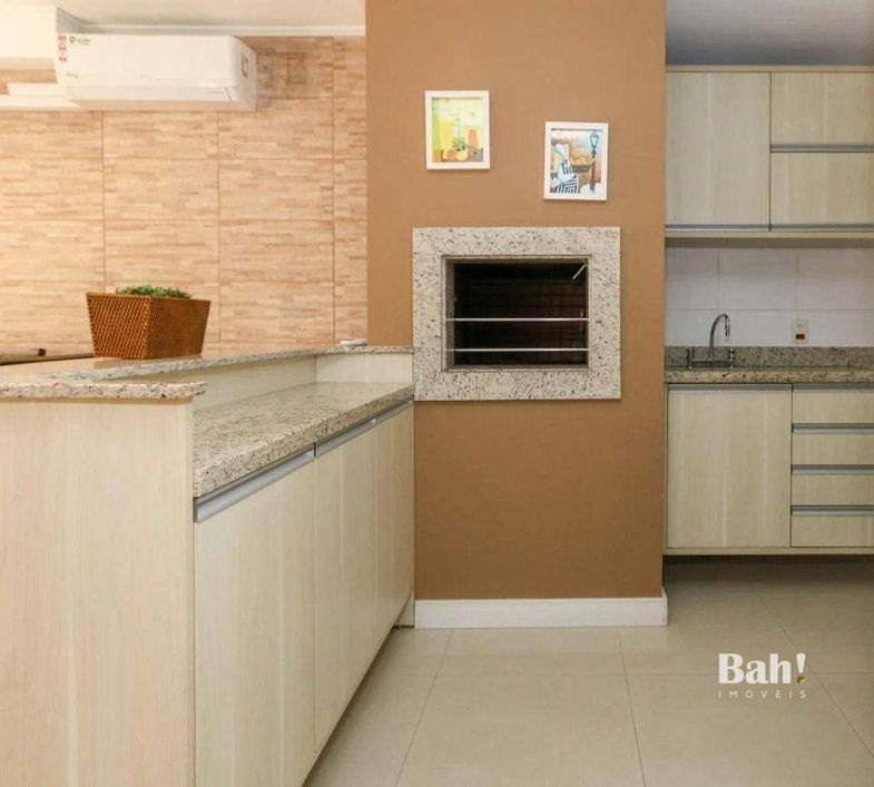 Sobrado com 3 dormitórios à venda, 157 m² por R$ 889.000,00 - Moinhos de Vento - Canoas/RS
