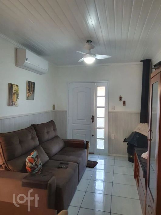 Casa à venda em Mathias Velho com 110 m², 2 quartos, 1 suíte