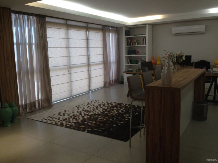 Sala em CENTRO com 79.02 m² . Sala em CENTRO com 79.02 m² .
