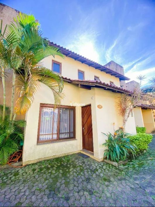 Casa em Condomínio à venda, 3 quartos, 1 suíte, 2 vagas, Centro - Canoas/RS