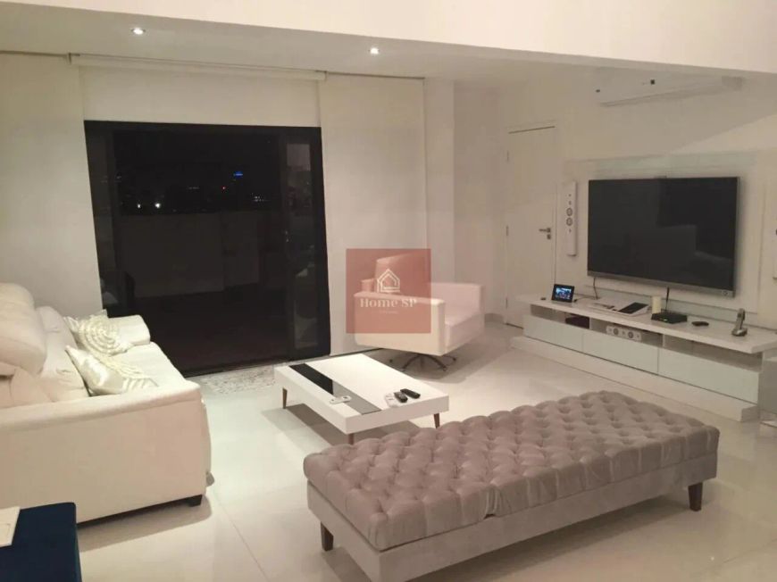 Cobertura Duplex! 3 dormitórios, 1 suíte, 3 vagas e com 180m² - Moema