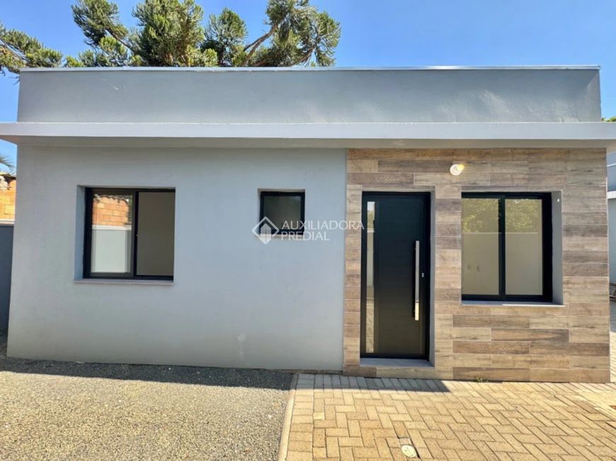 Casa térrea em condomínio