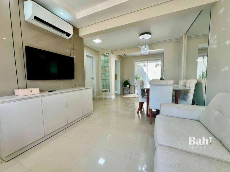 Sobrado com 3 dormitórios à venda, 96 m² por R$ 560.000,00 - Fátima - Canoas/RS