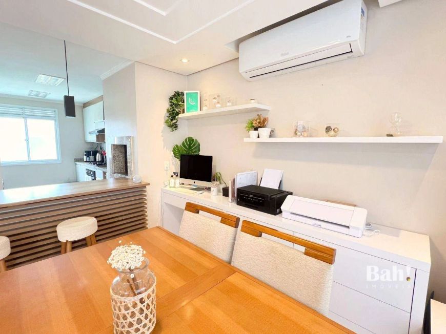 OPORTUNIDADE! Sobrado com 3 dormitórios à venda, 157 m² por R$ 880.000 - Moinhos de Vento - Canoas/R