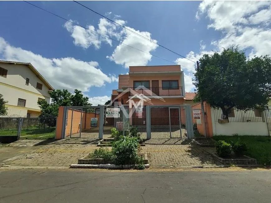 Sobrado medindo 240 m² REF: 499667