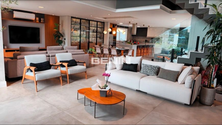 Sobrado em Condomínio em ESTÂNCIA VELHA com 337 m² , 4 quarto(s) , 3 suíte(s) , 4 vaga(s). Sobrado e