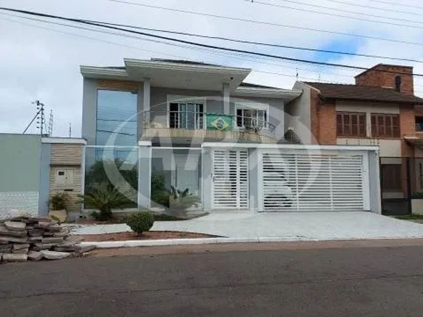 SOBRADO 4 DORMITÓRIOS 3 SUÍTES BAIRRO BELA VISTA