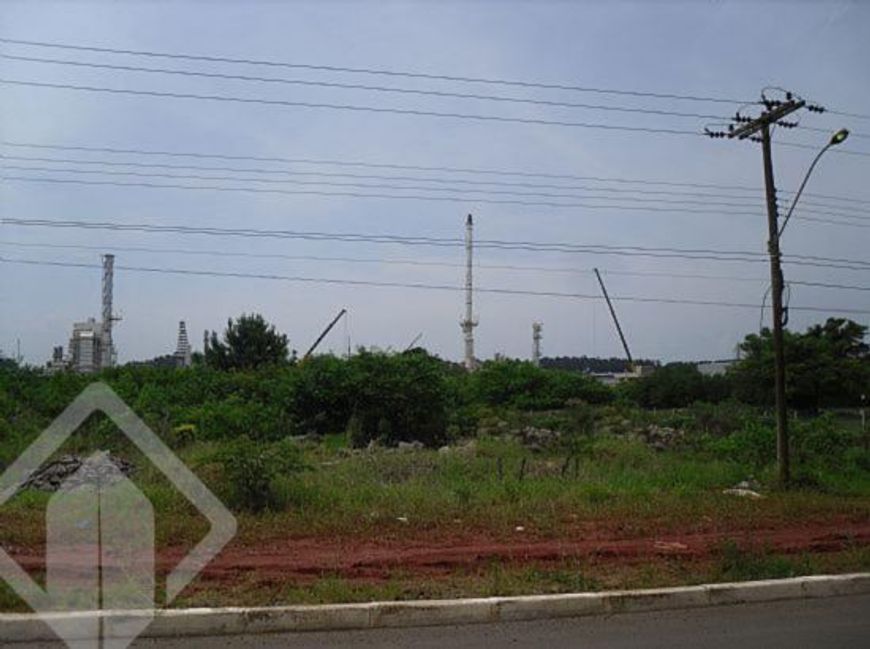 AMPLA ÁREA EM LOTE INDUSTRIAL COM 10.000m²