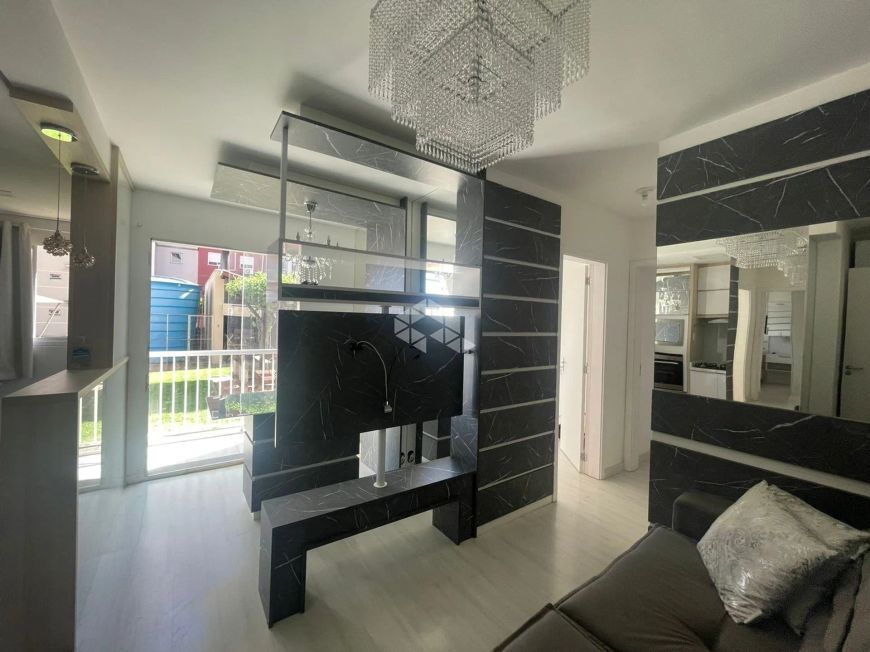 Apartamento de 2 dormitórios com 52m² de área privativa.
