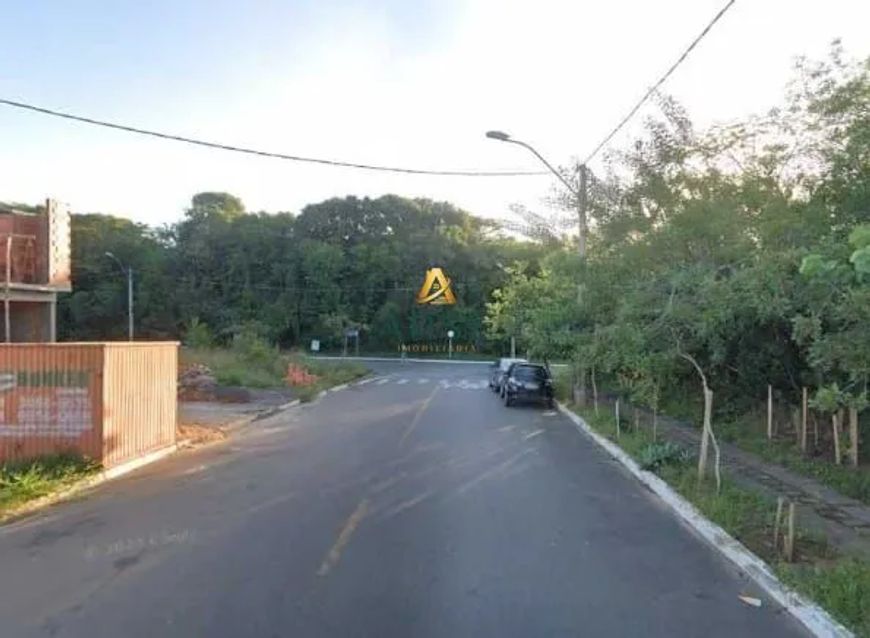Terreno a venda bairro Igara , medindo 296,53 m² frente norte, plano .