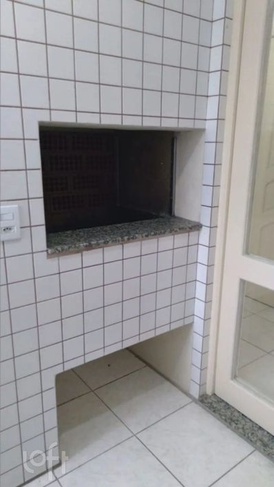 Apartamento à venda em Centro com 65 m², 2 quartos, 1 vaga