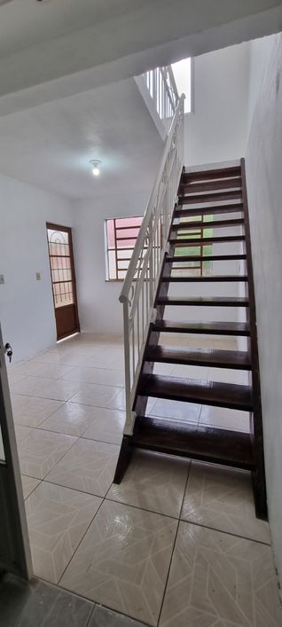 Casa com 2 Quartos à Venda no bairro Mathias Velho com 117m²