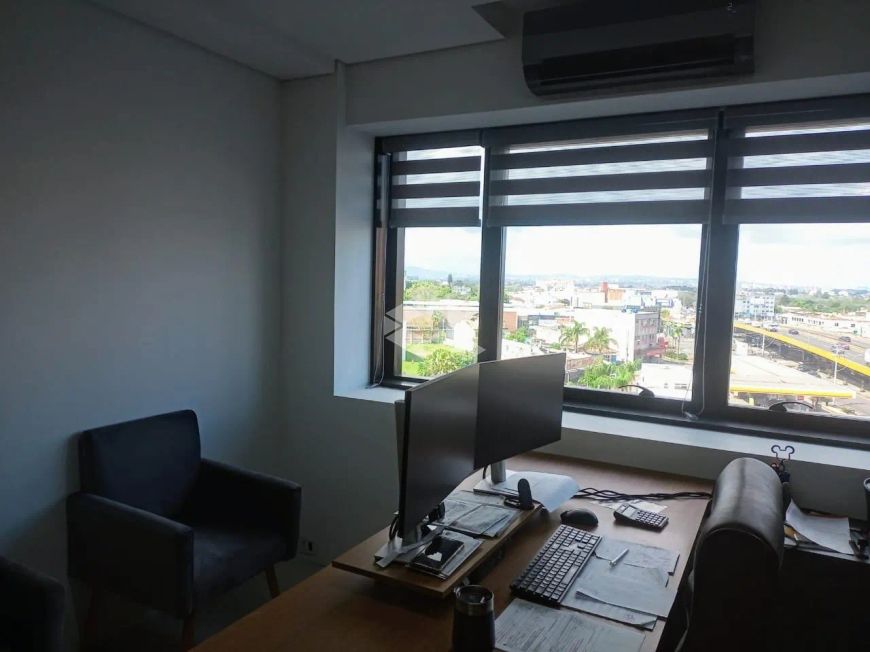 Sala Comercial Max Plaza