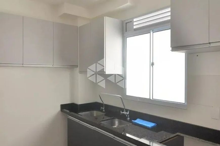 Apartamento semimobiliado, 2 dormitórios, 1 vaga de garagem. Igara-Canoas