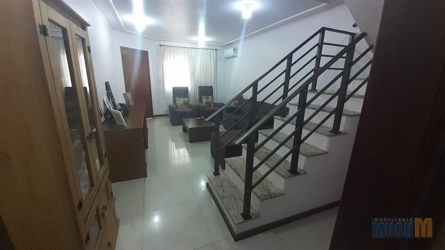 Casa com 4 Quartos à Venda no bairro Mato Grande com 201m²