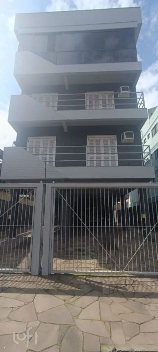 Apartamento à venda em Centro com 79 m², 2 quartos, 2 vagas