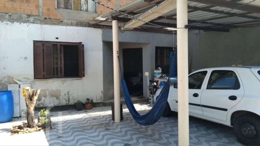 Casa à venda em Mato Grande com 112 m², 3 quartos, 1 suíte, 5 vagas