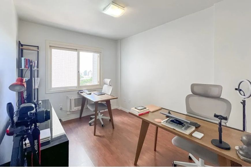 Apartamento com 2 Dormitorio(s) localizado(a) no bairro CENTRO em Canoas / Ref.:OR66470102560