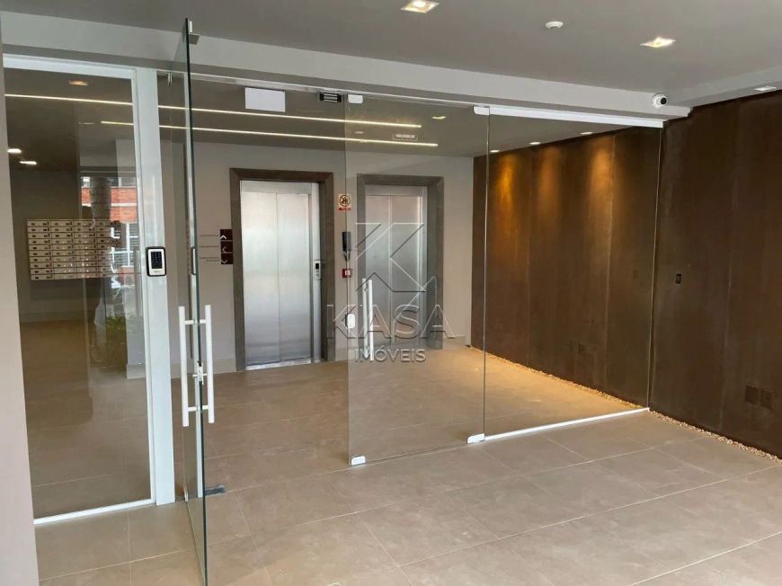 Apartamento novo com 2 suítes no centro de Canoas